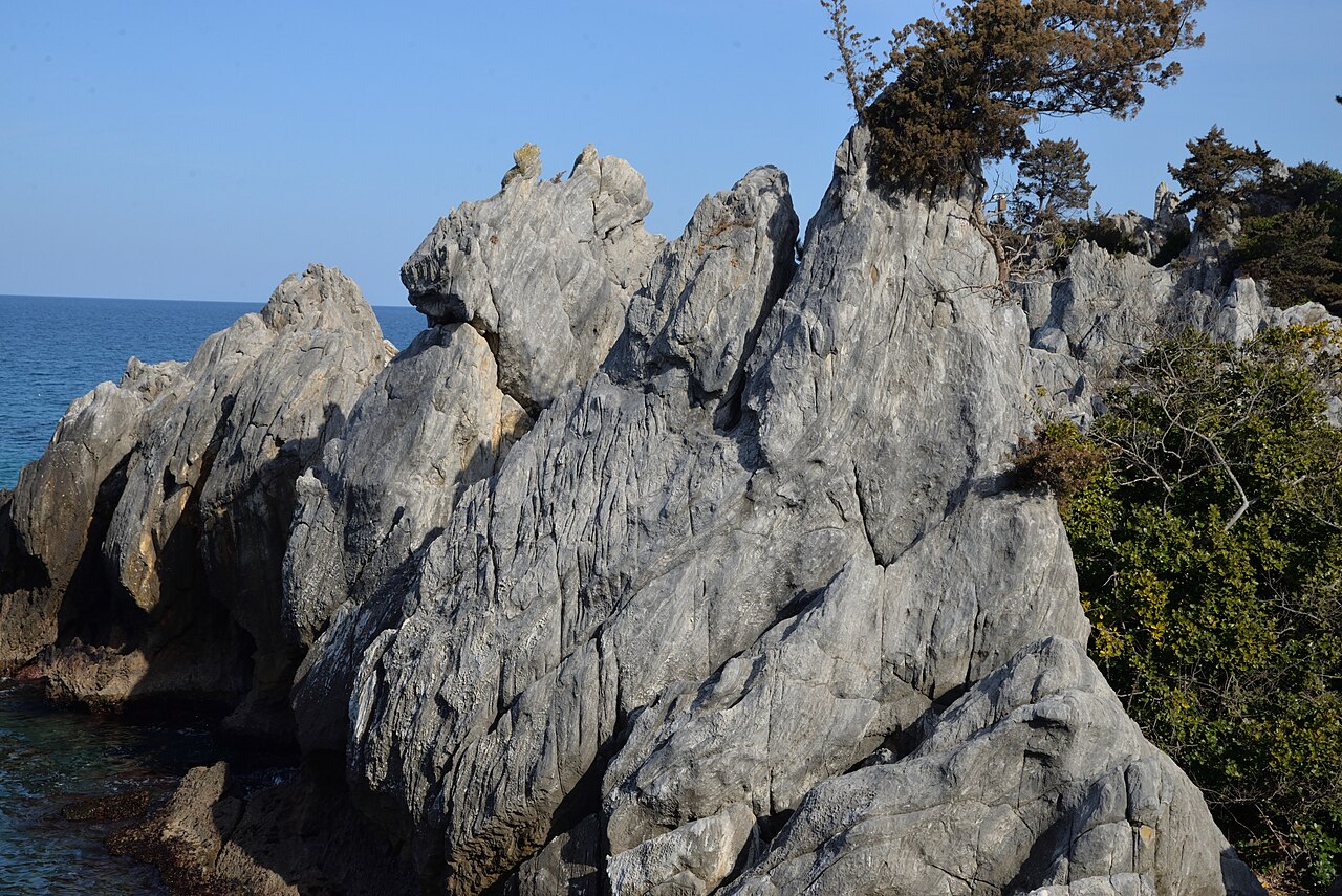 Chuam Chotdaebawi Rock (추암 촛대바위) 3